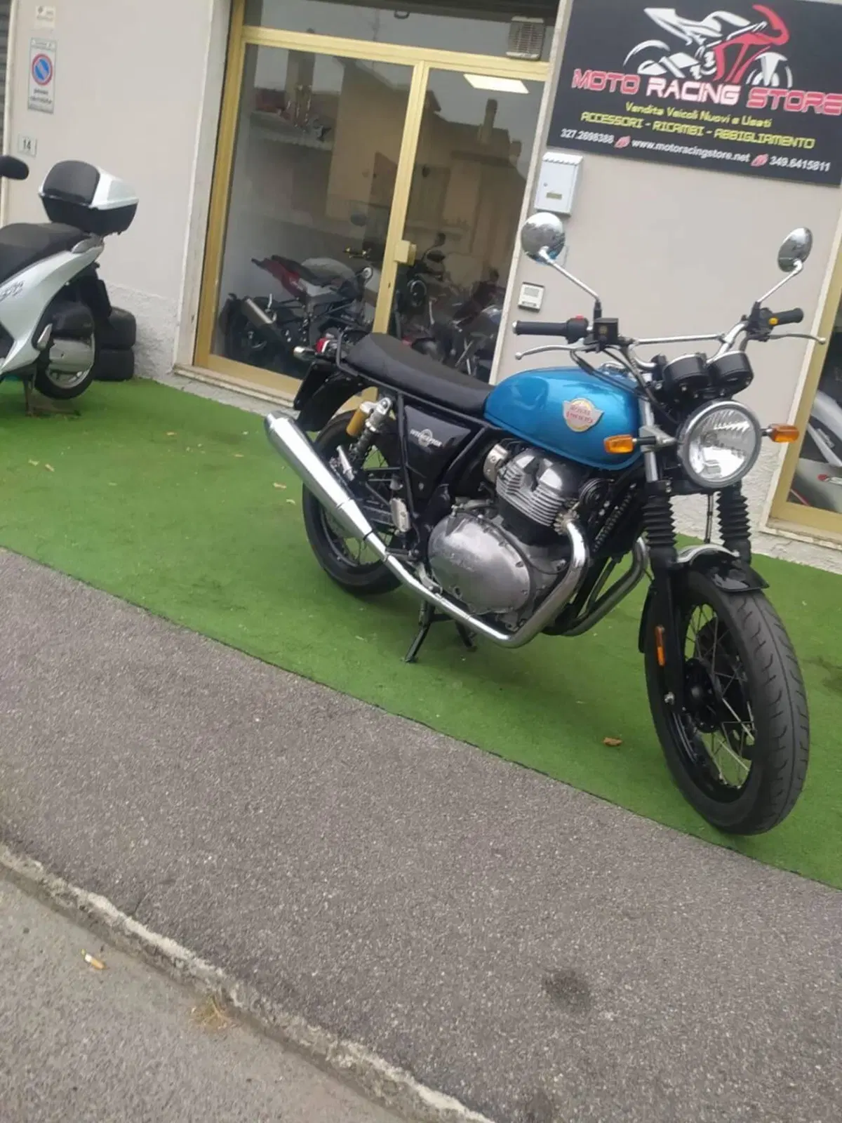 Royal Enfield Interceptor 650 (2021 - 26) (2)