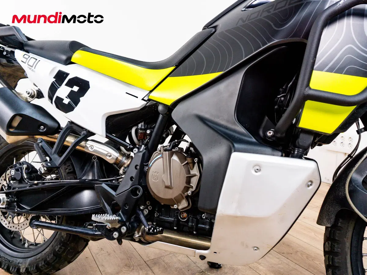 Husqvarna Norden 901 (2022 - 26) (5)