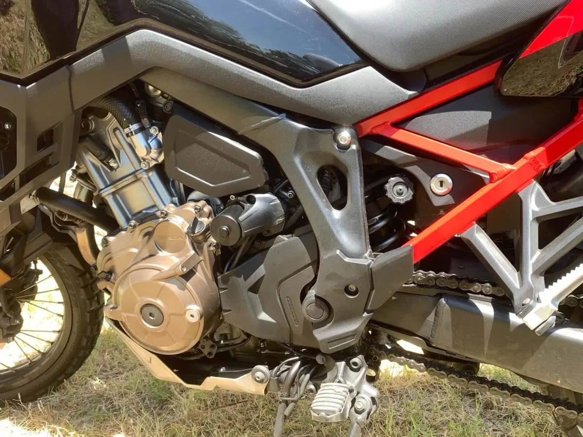 Honda Africa Twin CRF 1100L DCT (2020 - 21) (7)