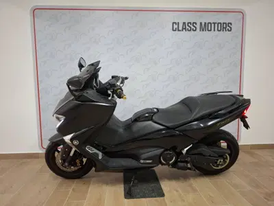 Yamaha T-Max 530 SX (2017 - 19) usata