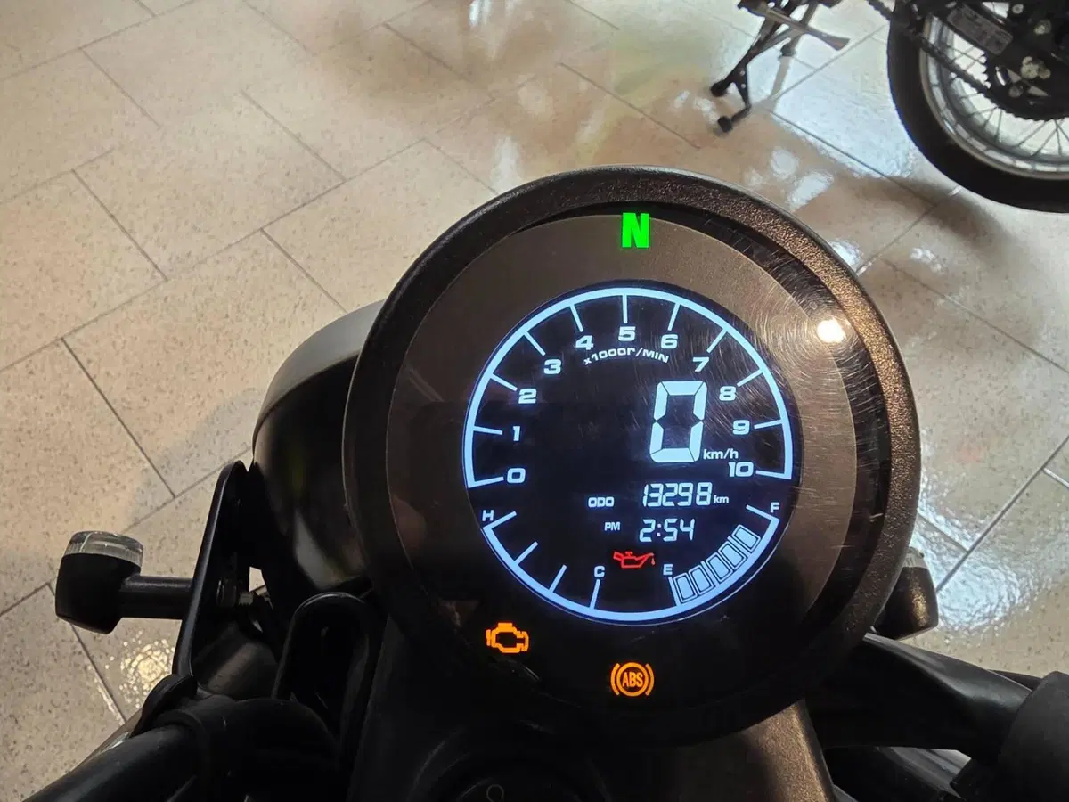 Brixton Motorcycles Crossfire 500 X (2021 - 26) (2)