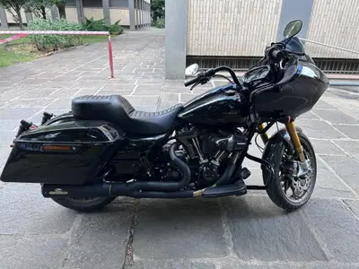 Harley-Davidson Road Glide ST (2022 - 23) usata