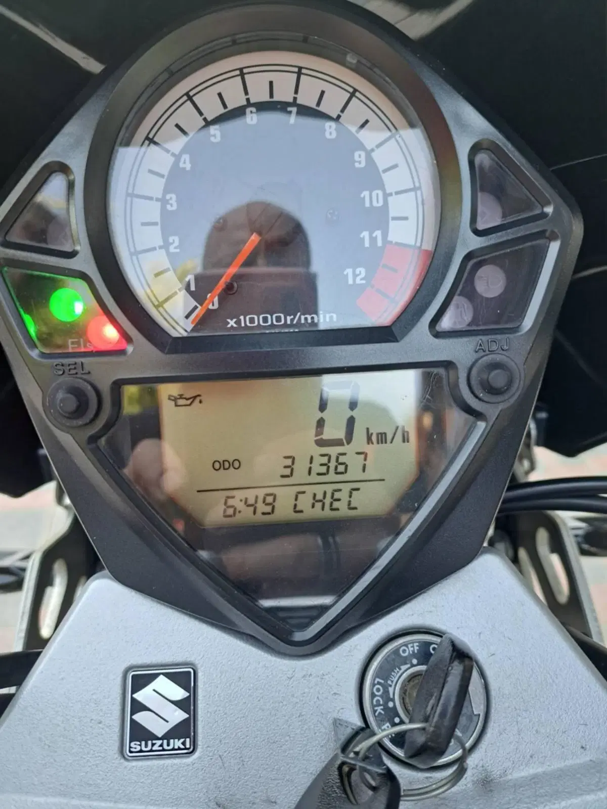 Suzuki SV 650 (2003 - 06) (4)