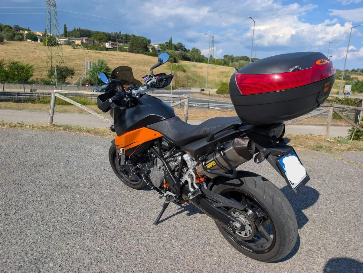 KTM 990 Supermoto T (2009 - 11) (5)