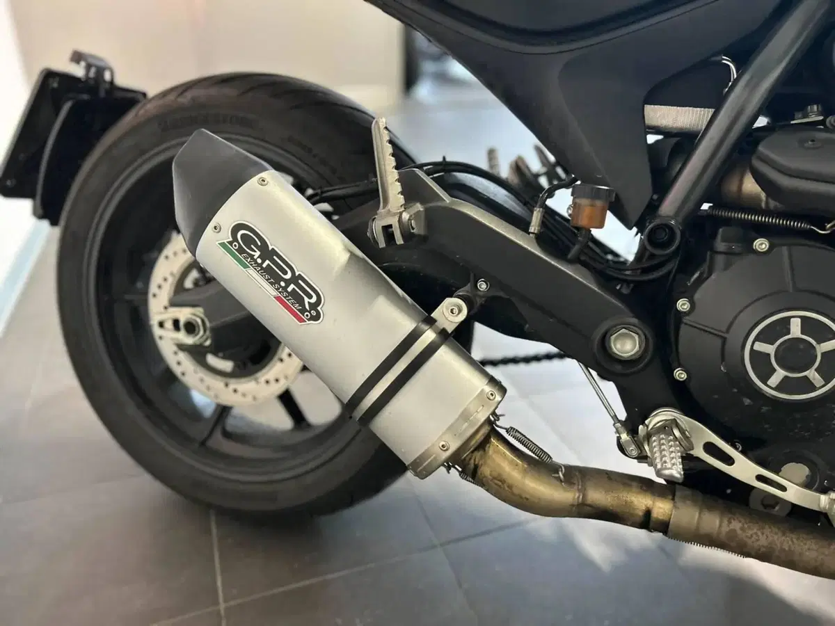 Ducati Scrambler 800 Icon (2017 - 20) (10)