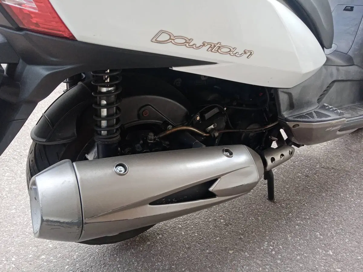 Kymco Downtown 300i ABS (2009 - 17) (5)