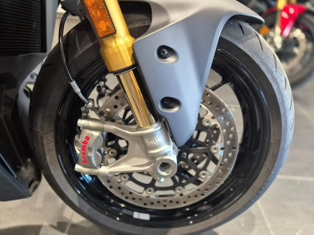 Ducati Streetfighter V2 S (2025 - 26) (8)