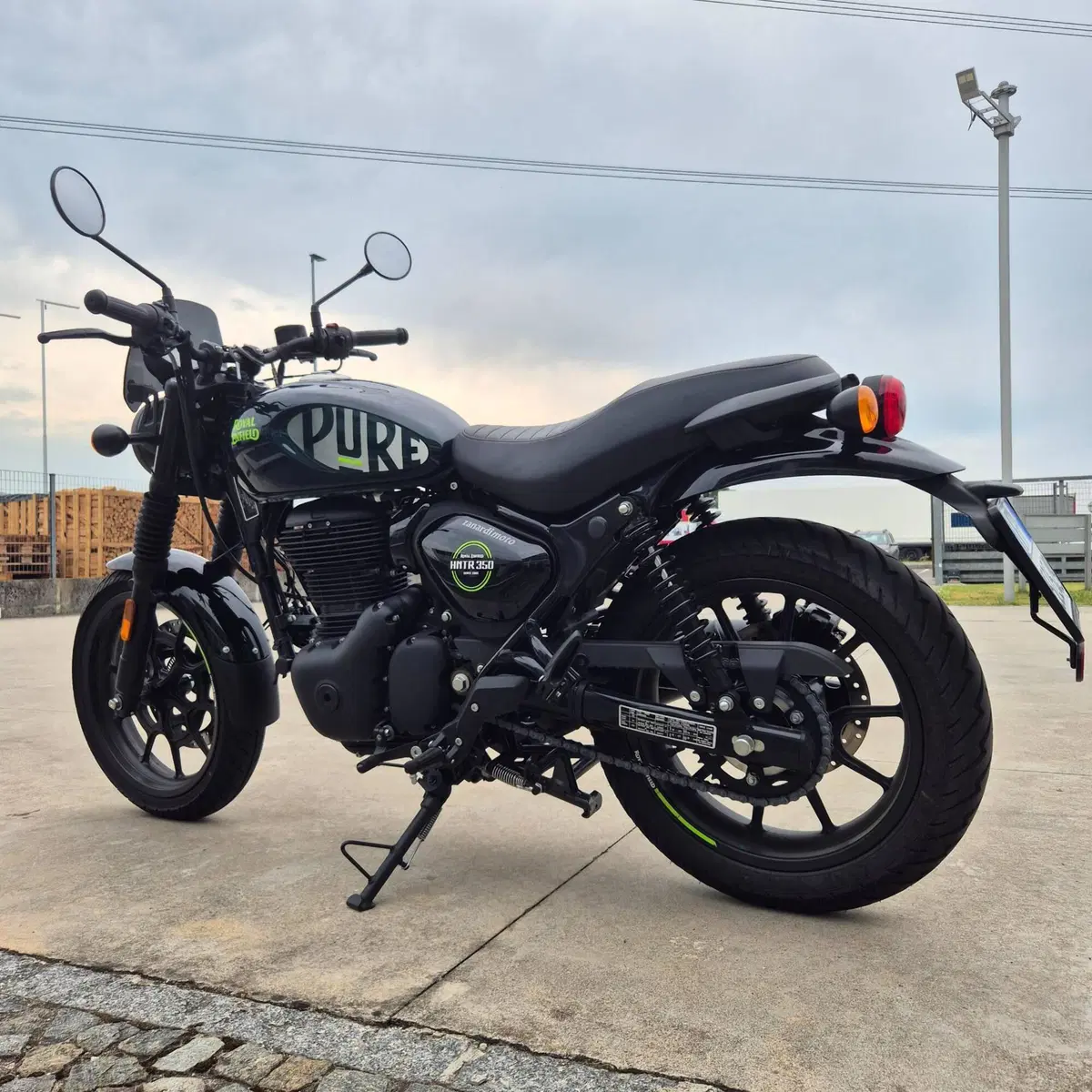 Royal Enfield HNTR 350 (2022 - 26) (3)