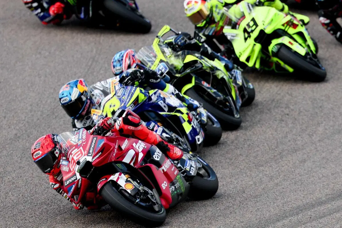 Moto d’Italia. Ducati. Lasciamo stare Volkswagen. Claudio Domenicali. “È il ducatista uno dei principali azionisti dell'azienda” (10)