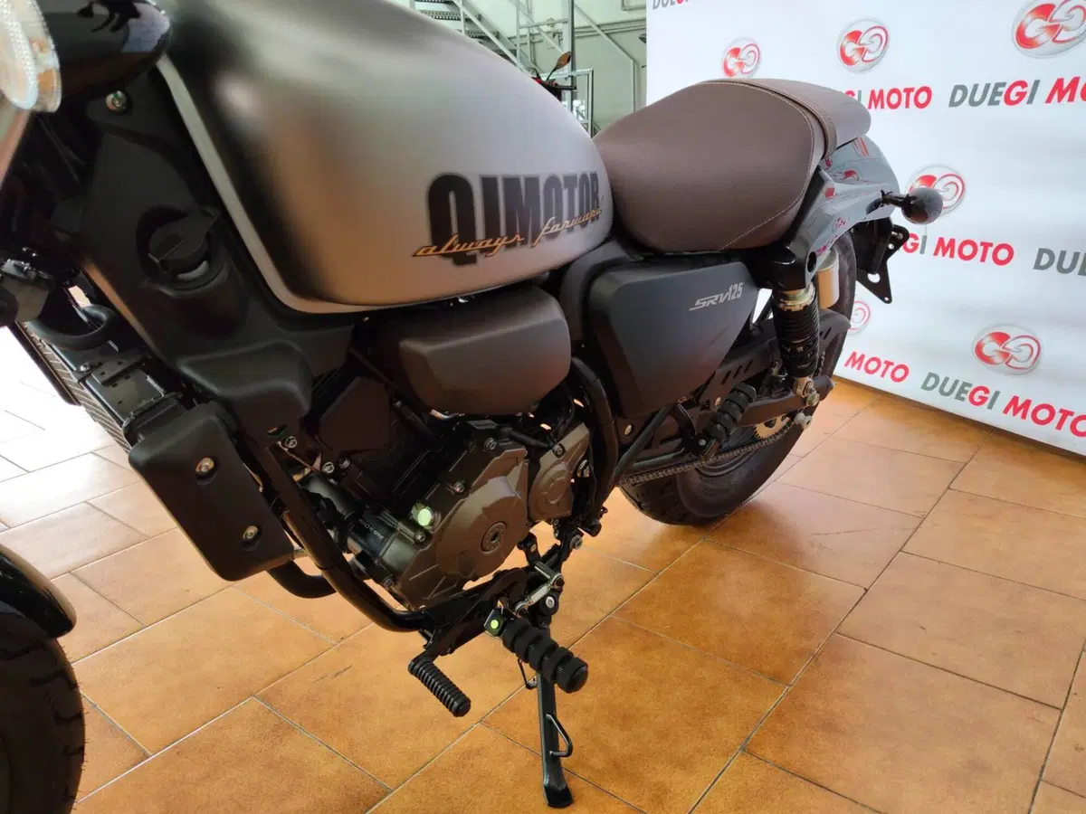 QJ Motor SRV 125 (2025 - 26) (9)