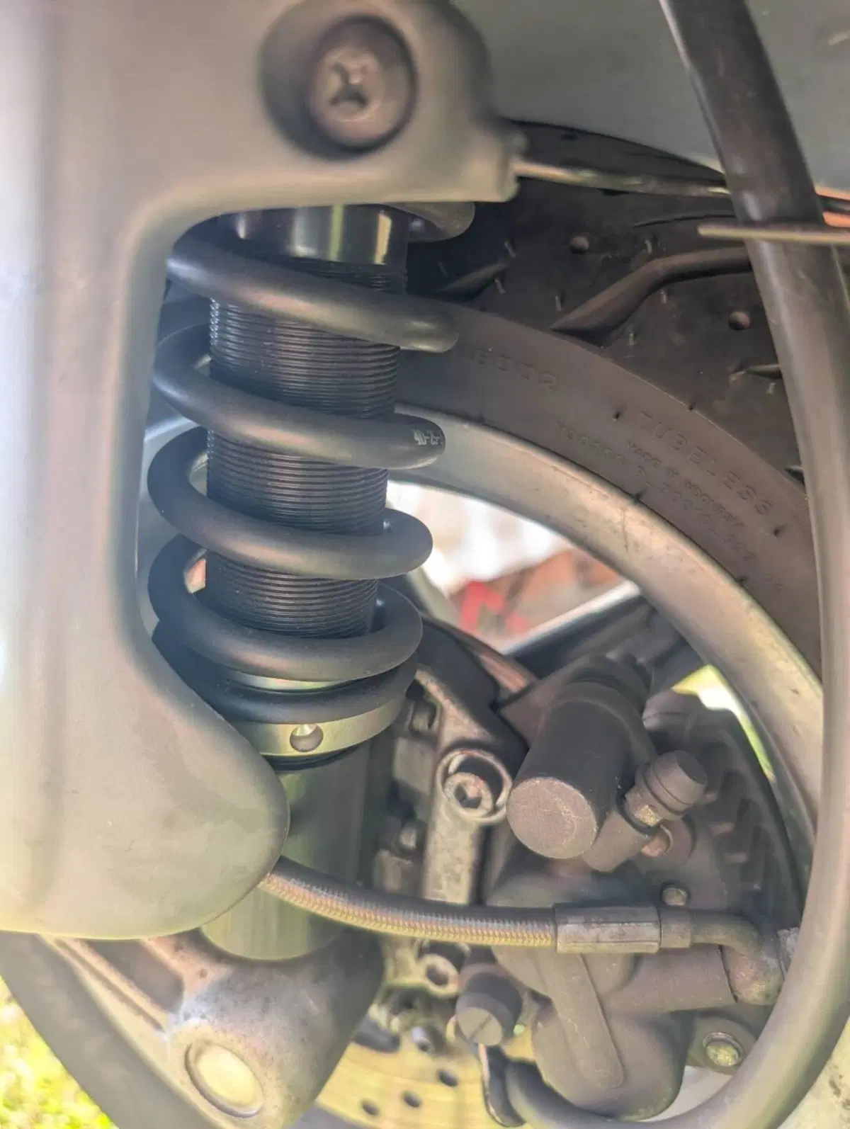Piaggio Super Hexagon GTX 180 (5)