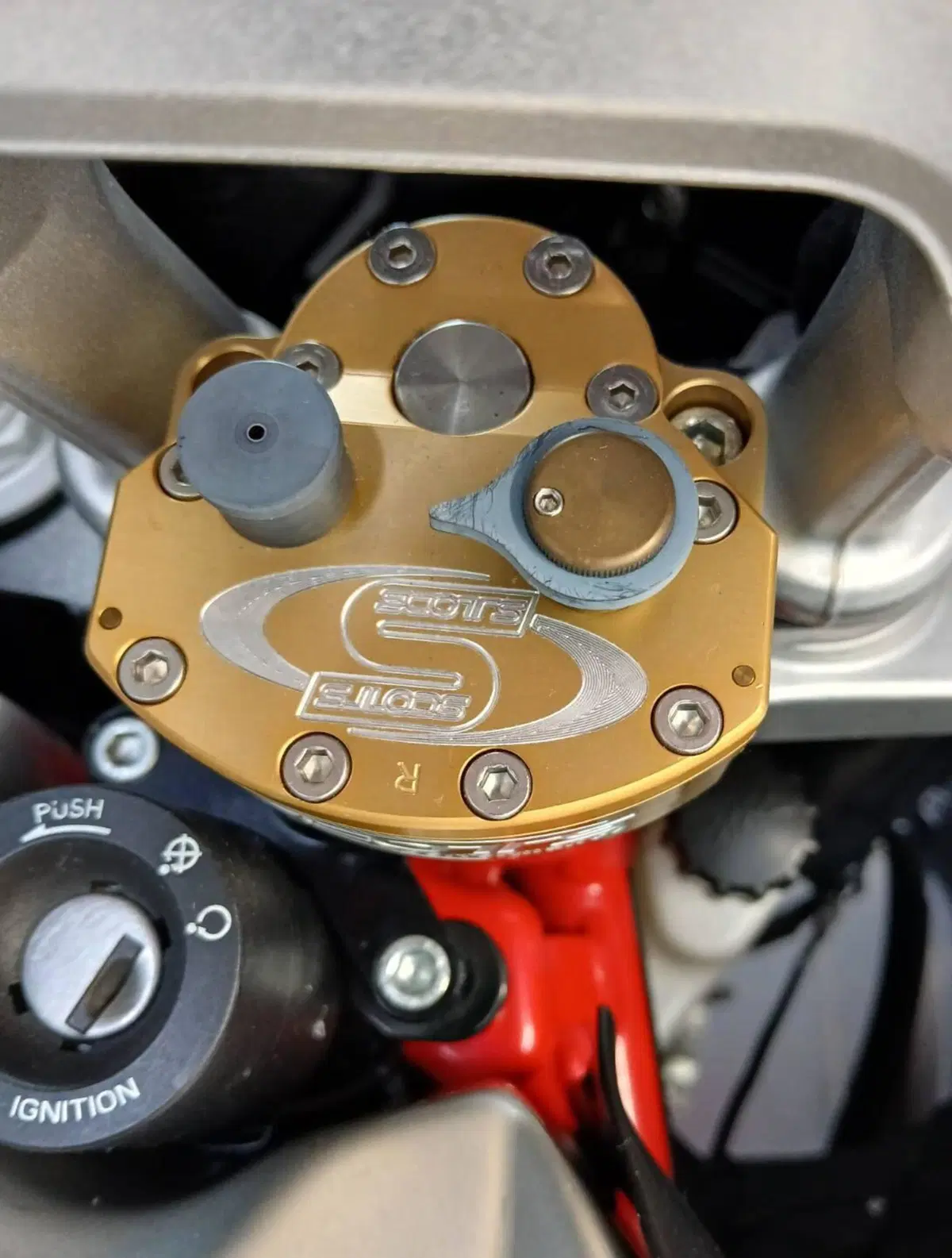 MV Agusta Turismo Veloce 800 (2014 - 16) (14)