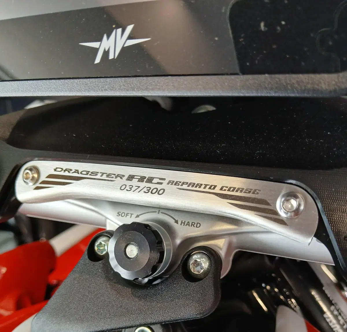 MV Agusta Dragster 800 RC SCS (2022 - 25) (14)