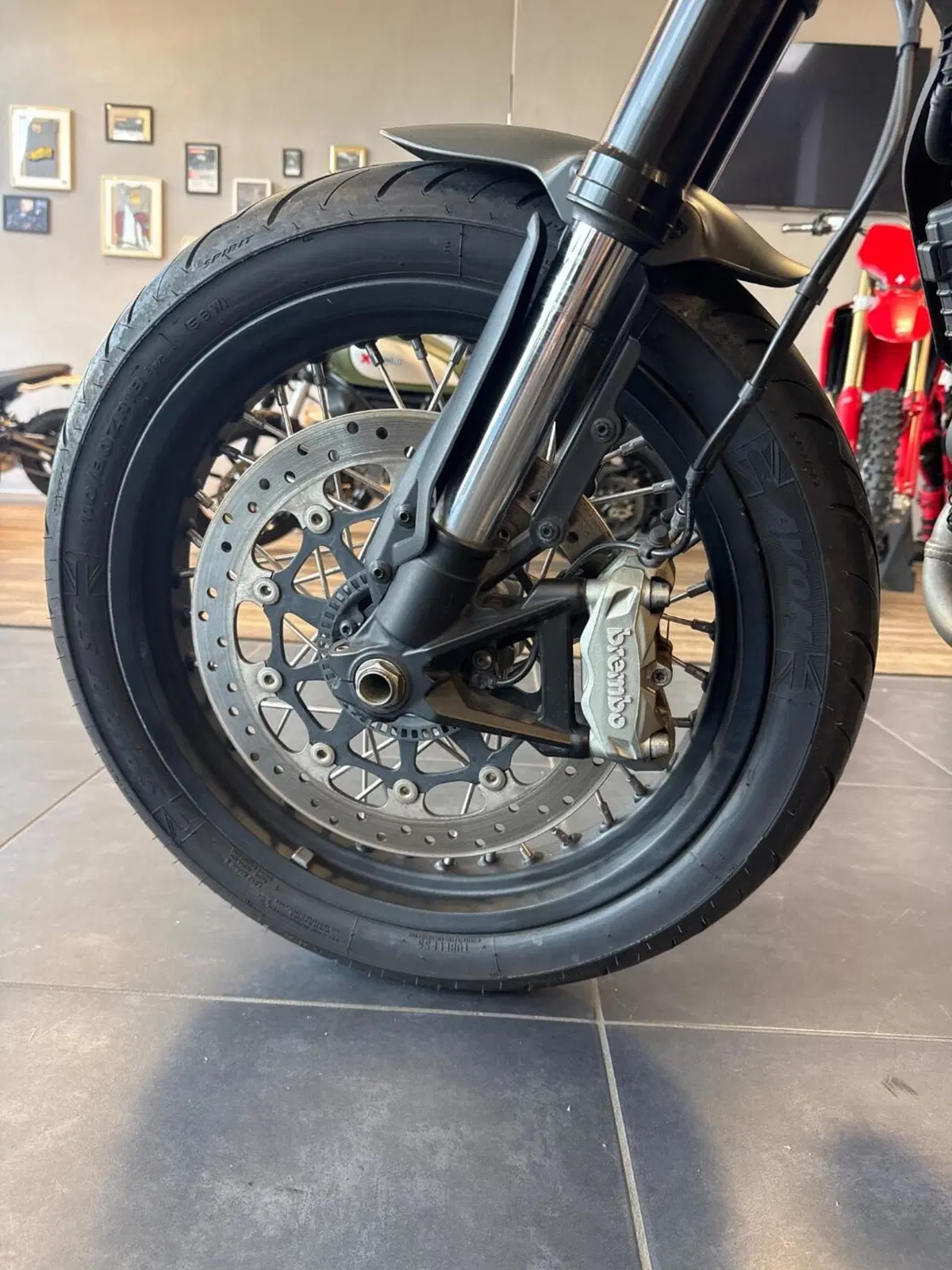 Ducati Scrambler 800 Night Shift (2021 - 22) (8)