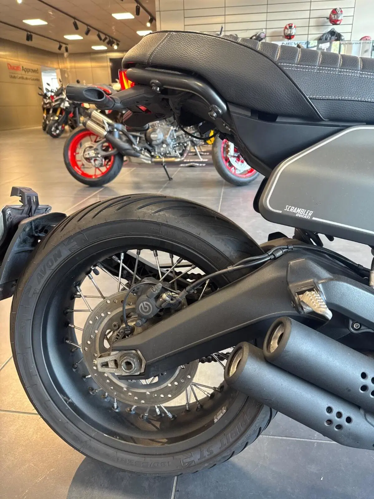 Ducati Scrambler 800 Night Shift (2021 - 22) (13)