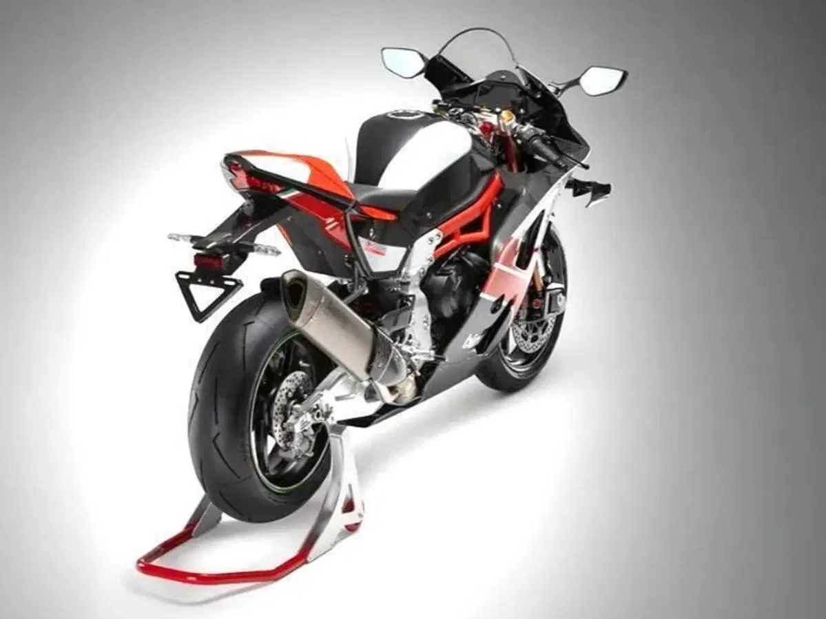 Bimota KB998 Rimini (2025 - 26) (7)