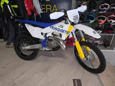 Husqvarna TE 300 (2027) nuova