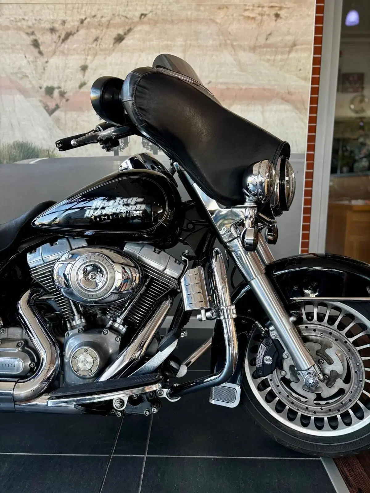 Harley-Davidson 1584 Electra Glide Standard (2008 - 10) - FLHT (3)