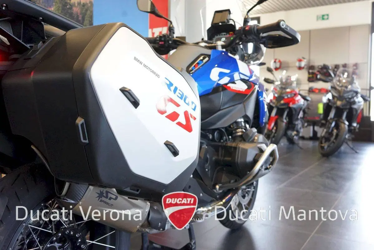 Bmw R 1300 GS Trophy (2023 - 26) (11)