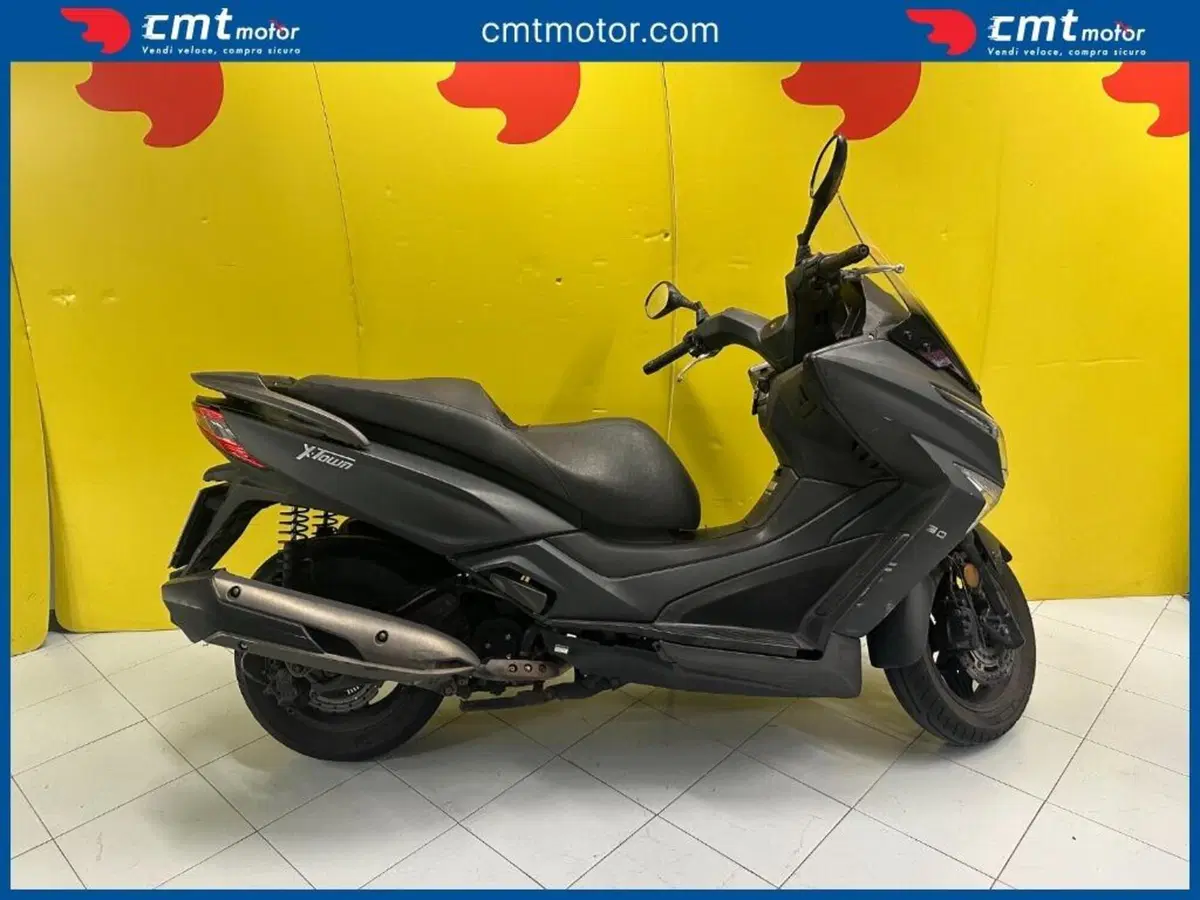 Kymco X-Town 300i ABS (2016 - 20) (8)