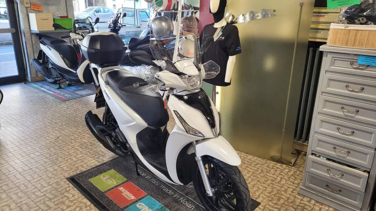 Kymco People 125i S ABS (2024 - 26) (2)
