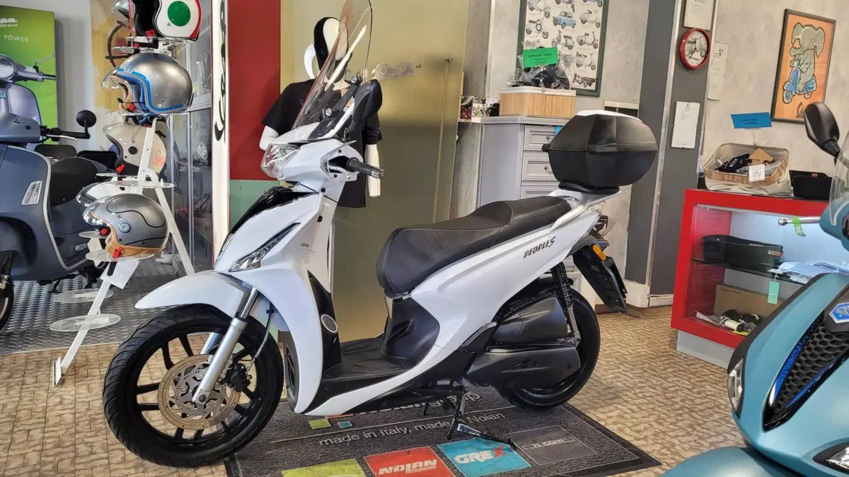Kymco People 125i S ABS (2024 - 26) (3)