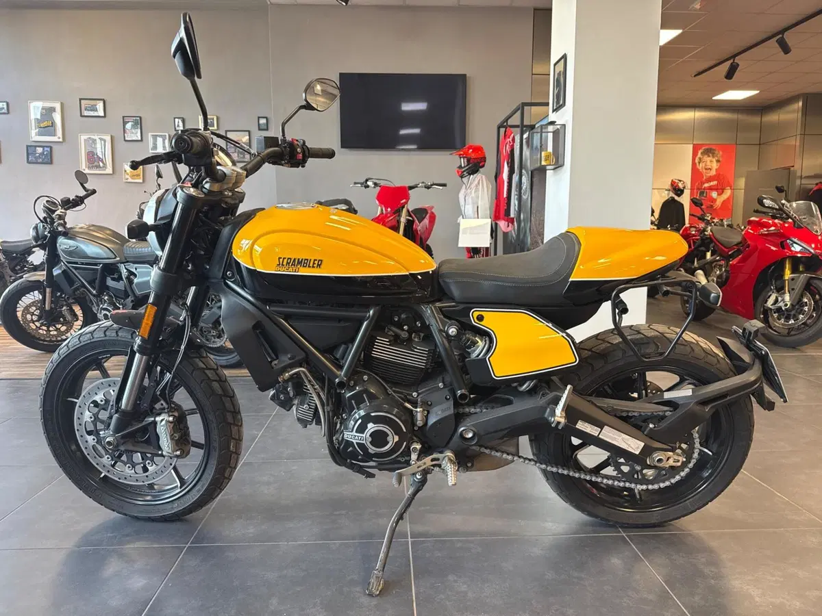 Ducati Scrambler 800 Full Throttle (2017 - 21) (3)