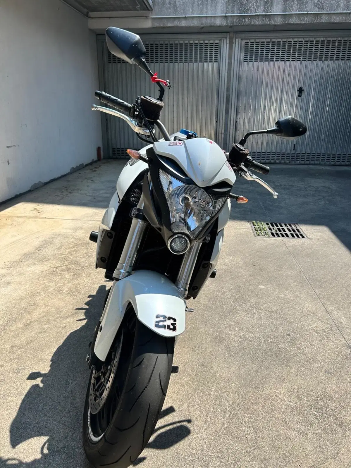 Honda CB 1000 R (2008 - 10) (3)