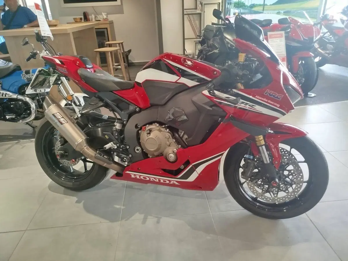 Honda CBR 1000 RR Fireblade (2017 - 19)