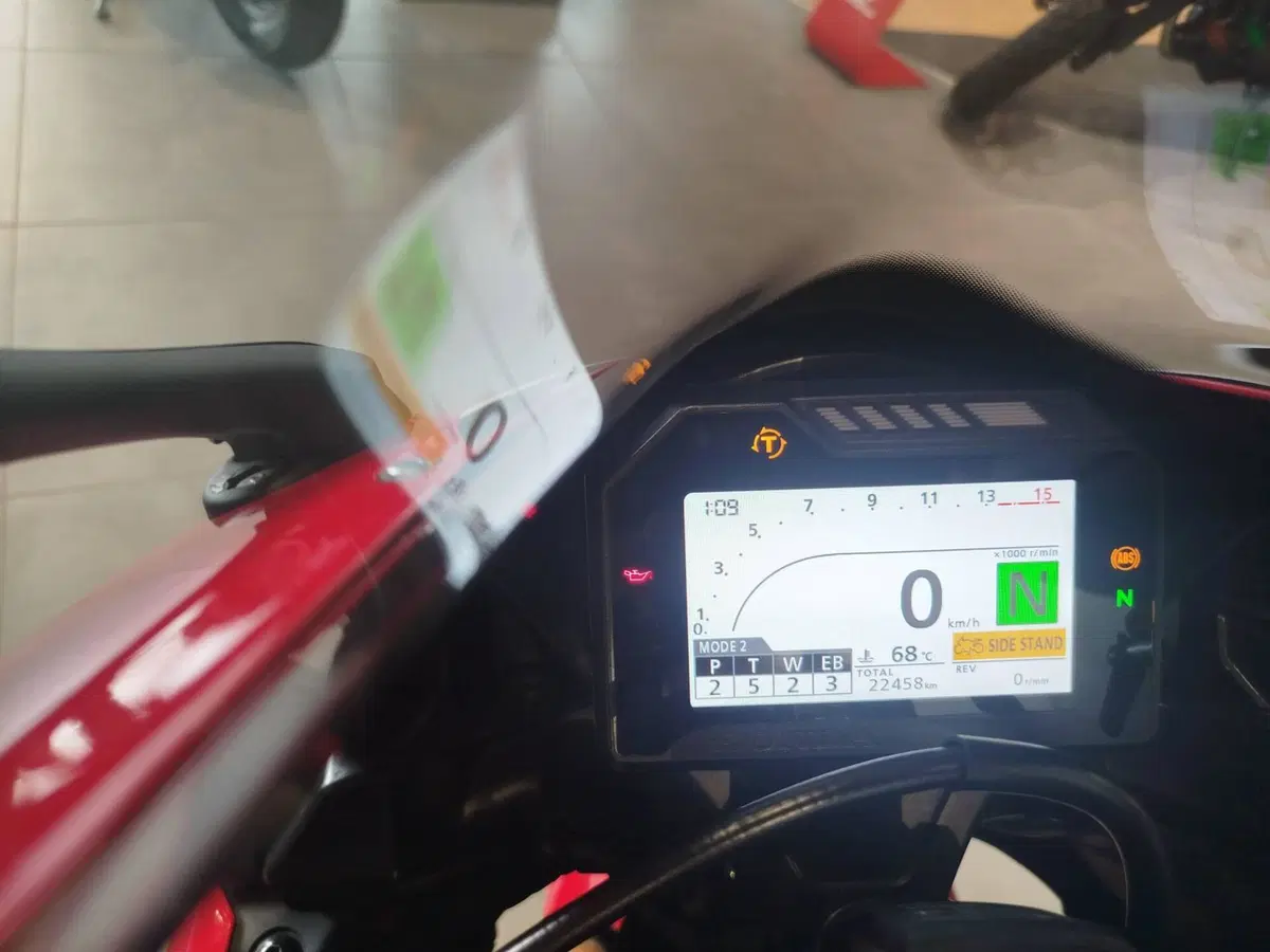 Honda CBR 1000 RR Fireblade (2017 - 19) (5)