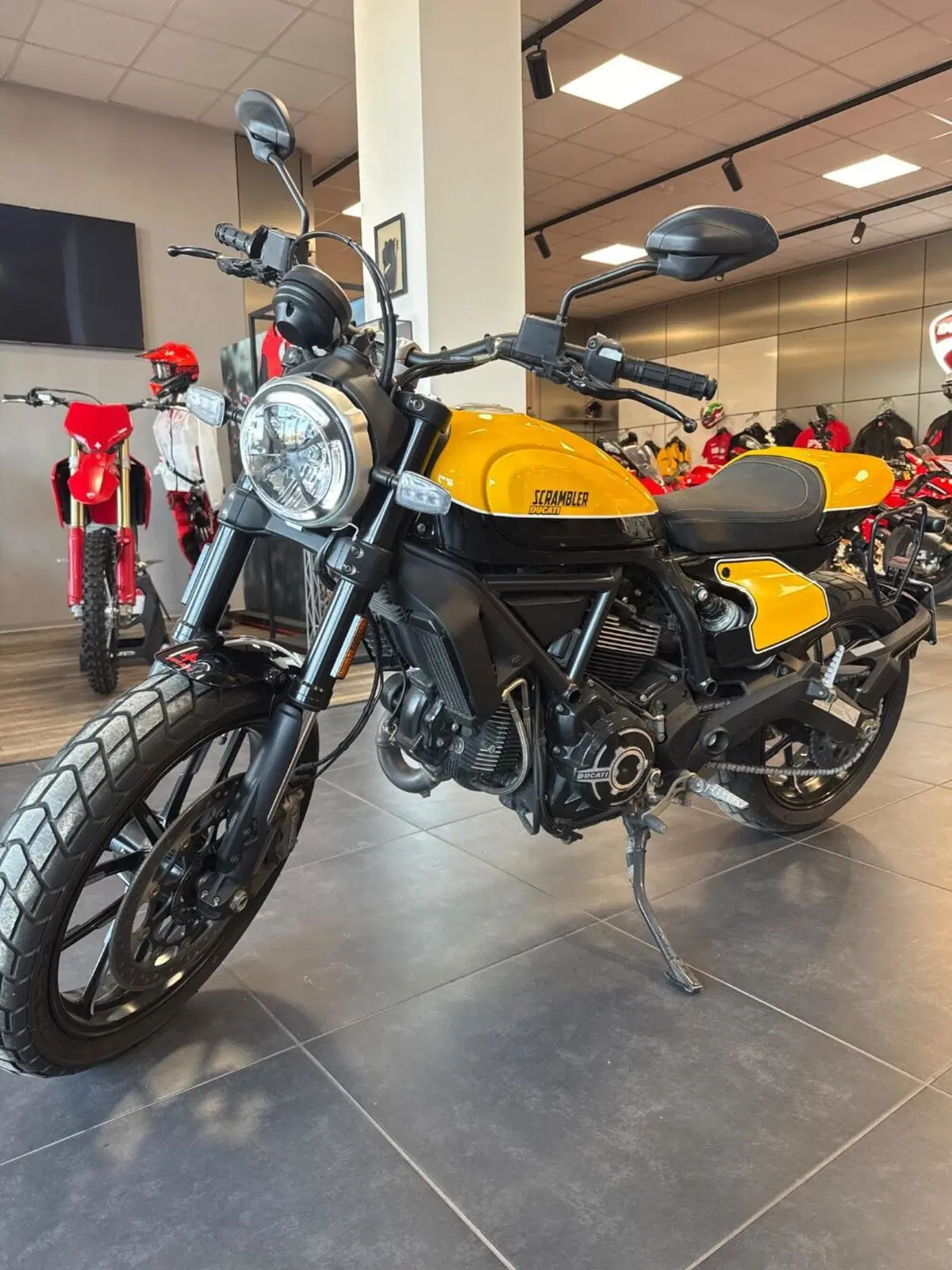 Ducati Scrambler 800 Full Throttle (2017 - 21) (18)