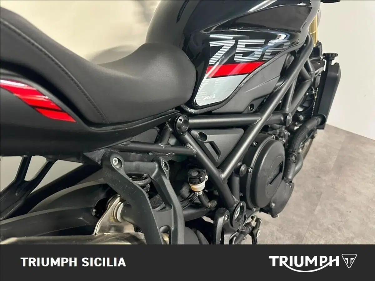 Benelli 752 S (2022 - 25) (11)