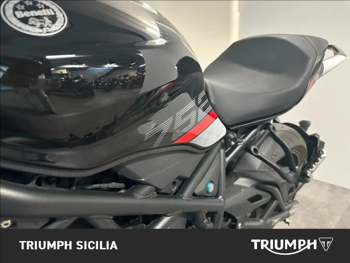 Benelli 752 S (2022 - 25) (16)