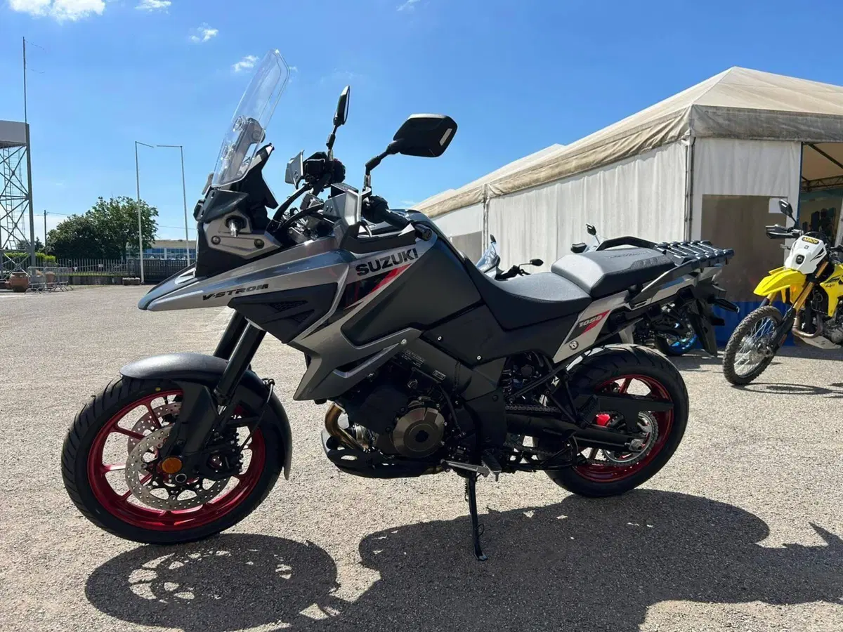Suzuki V-Strom 1050SE (2025 - 26) (4)