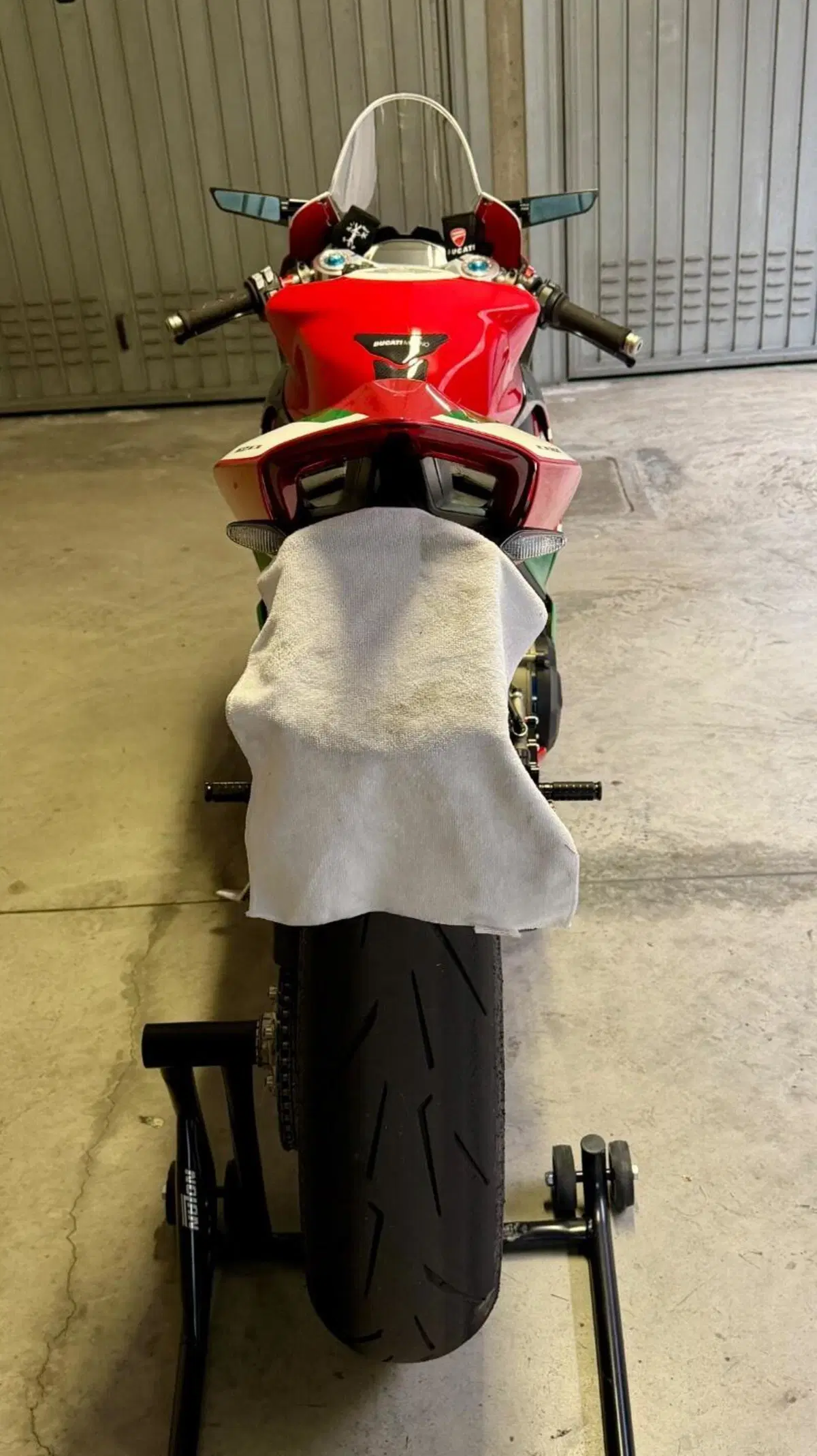 Ducati Panigale V2 Bayliss 1st Championship 20th Anniversary (2021 - 24) (3)