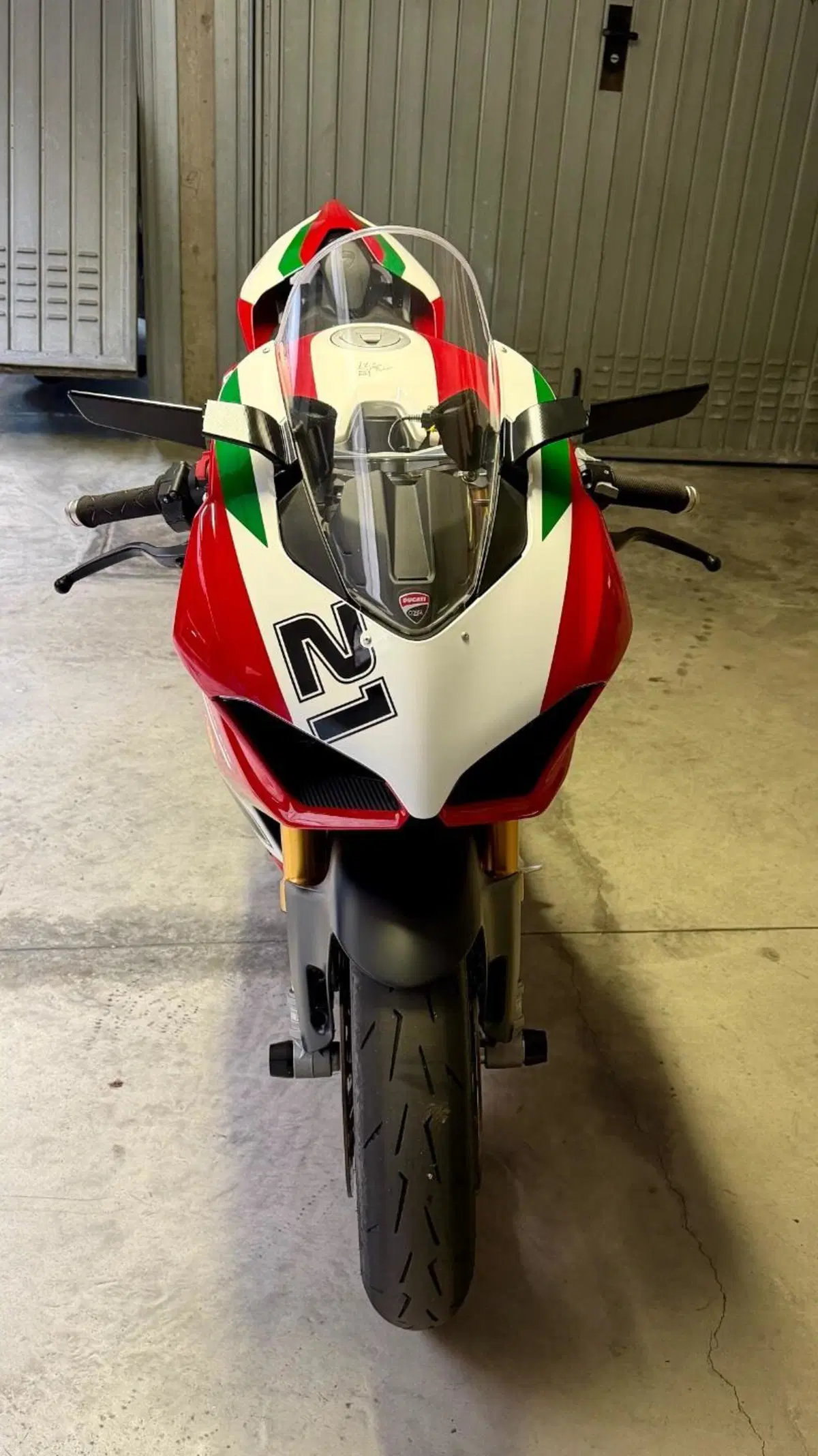 Ducati Panigale V2 Bayliss 1st Championship 20th Anniversary (2021 - 24) (4)