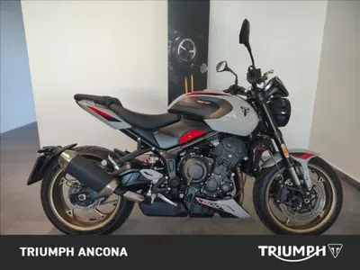 Triumph Trident 800 (2026) usata