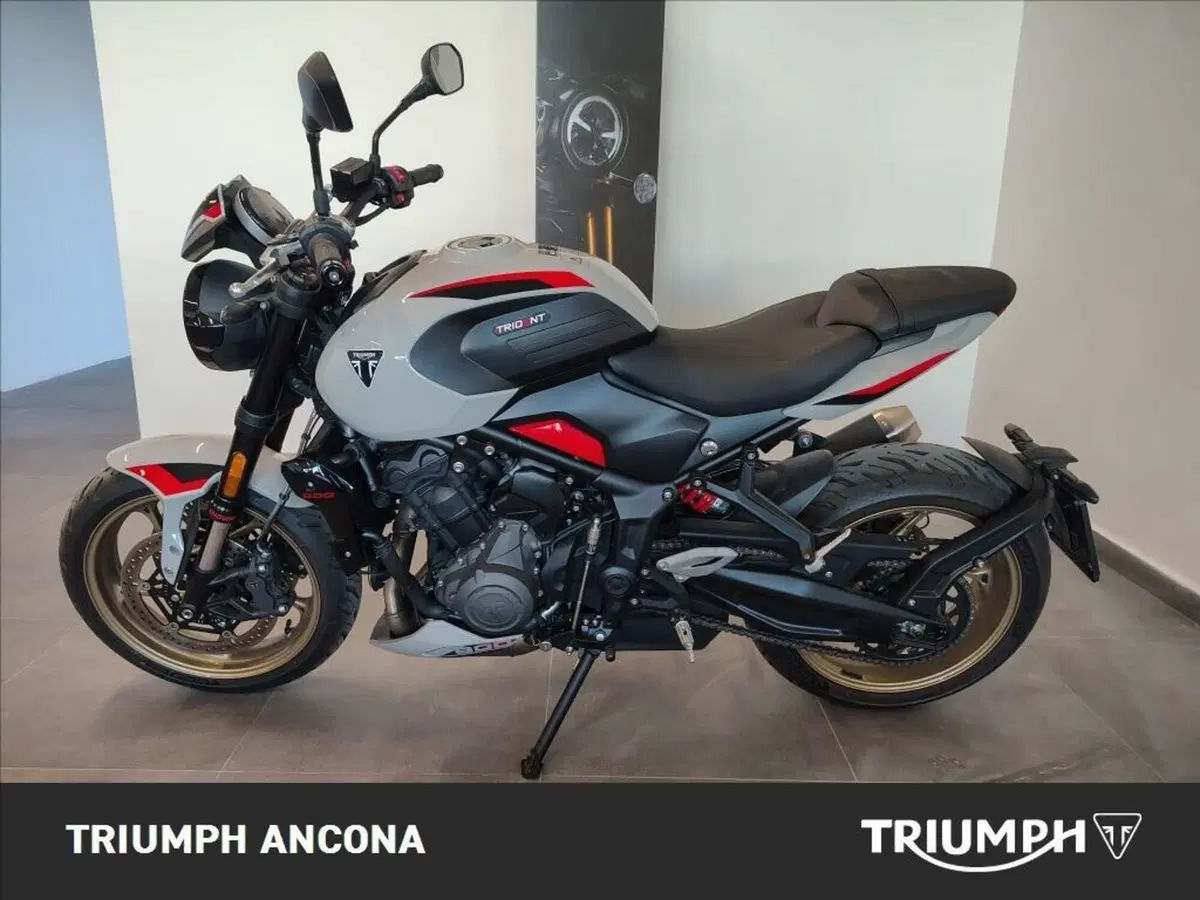 Triumph Trident 800 (2026) (7)