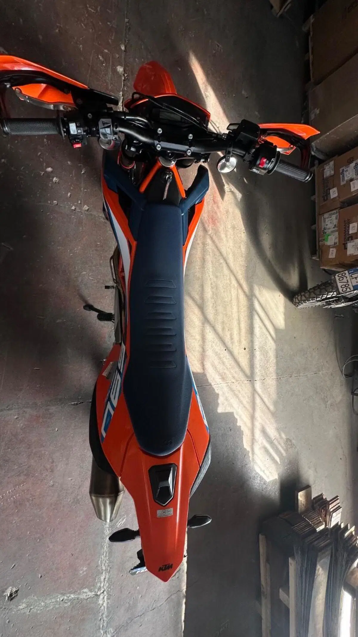 KTM 690 SMC R (2023 - 25) (2)