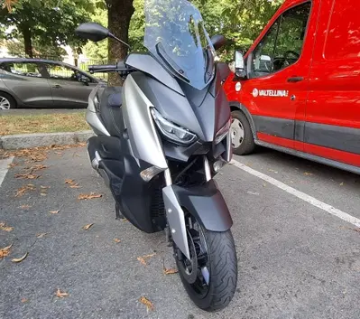 Yamaha X-Max 300 ABS (2017 - 20) usata
