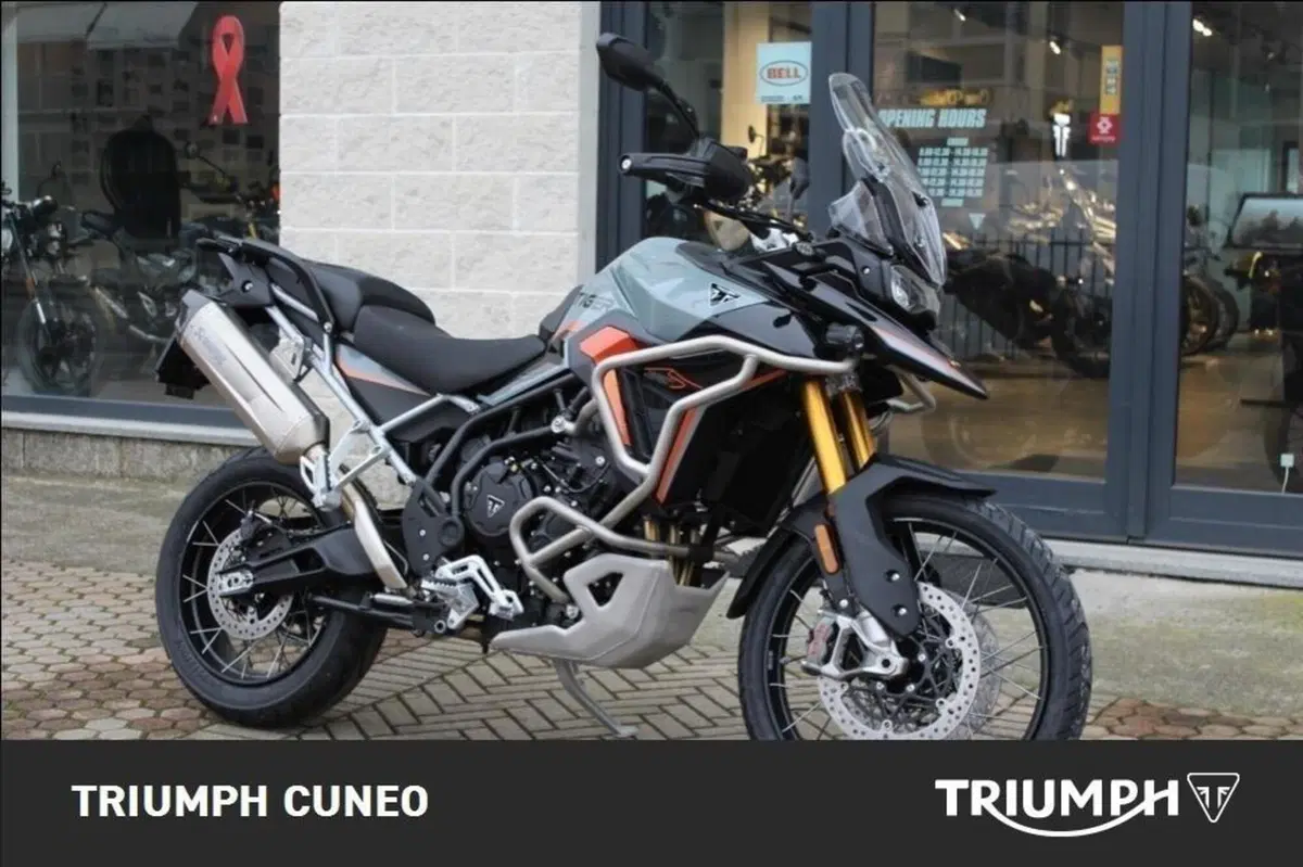 Triumph Tiger 900 Desert Special Edition (2026) (2)