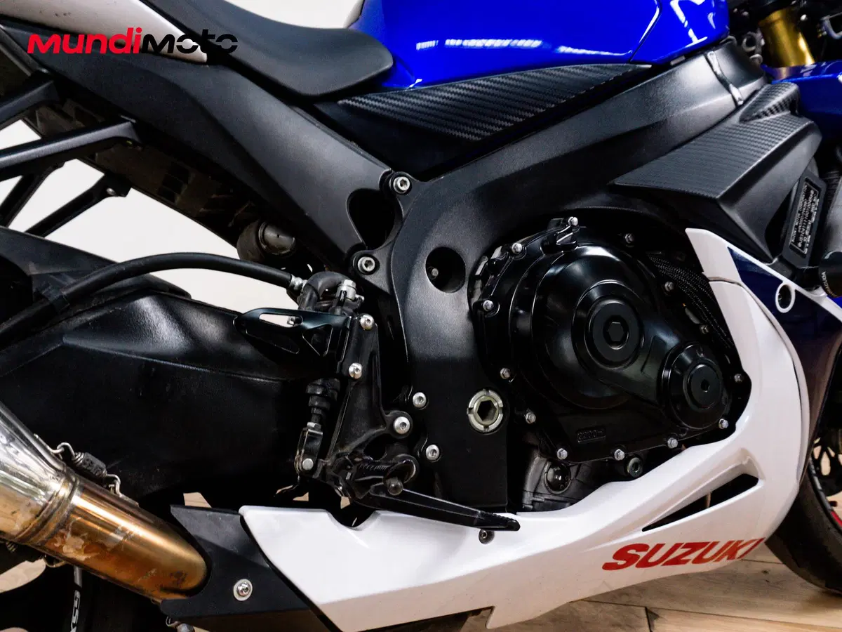 Suzuki GSX R 750 (1990) (4)