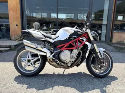 MV Agusta Brutale 910 S (2005 - 11) usata