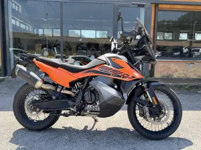 KTM 890 Adventure (2022) usata