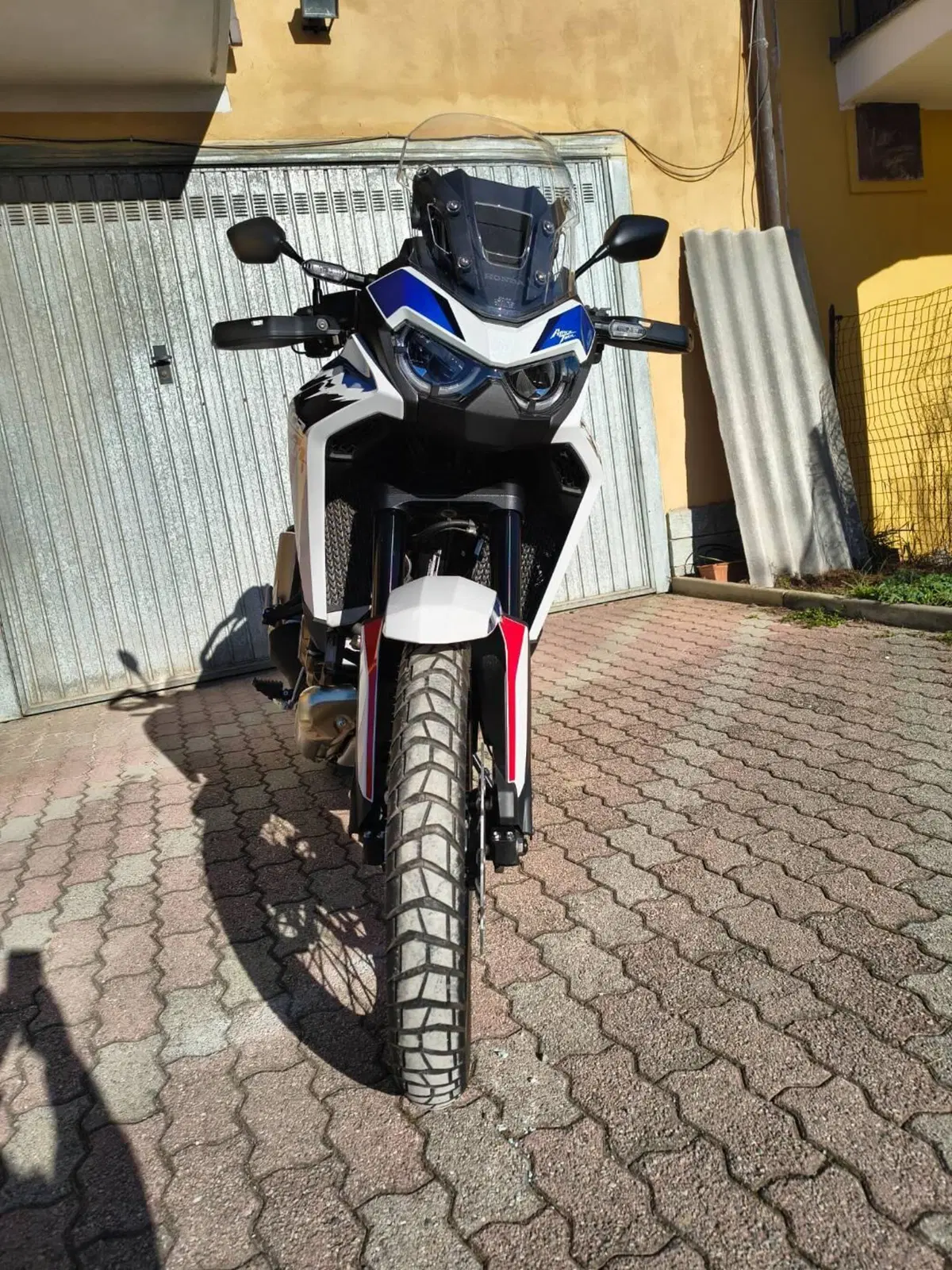 Honda Africa Twin CRF 1100L ES (2024 - 26)