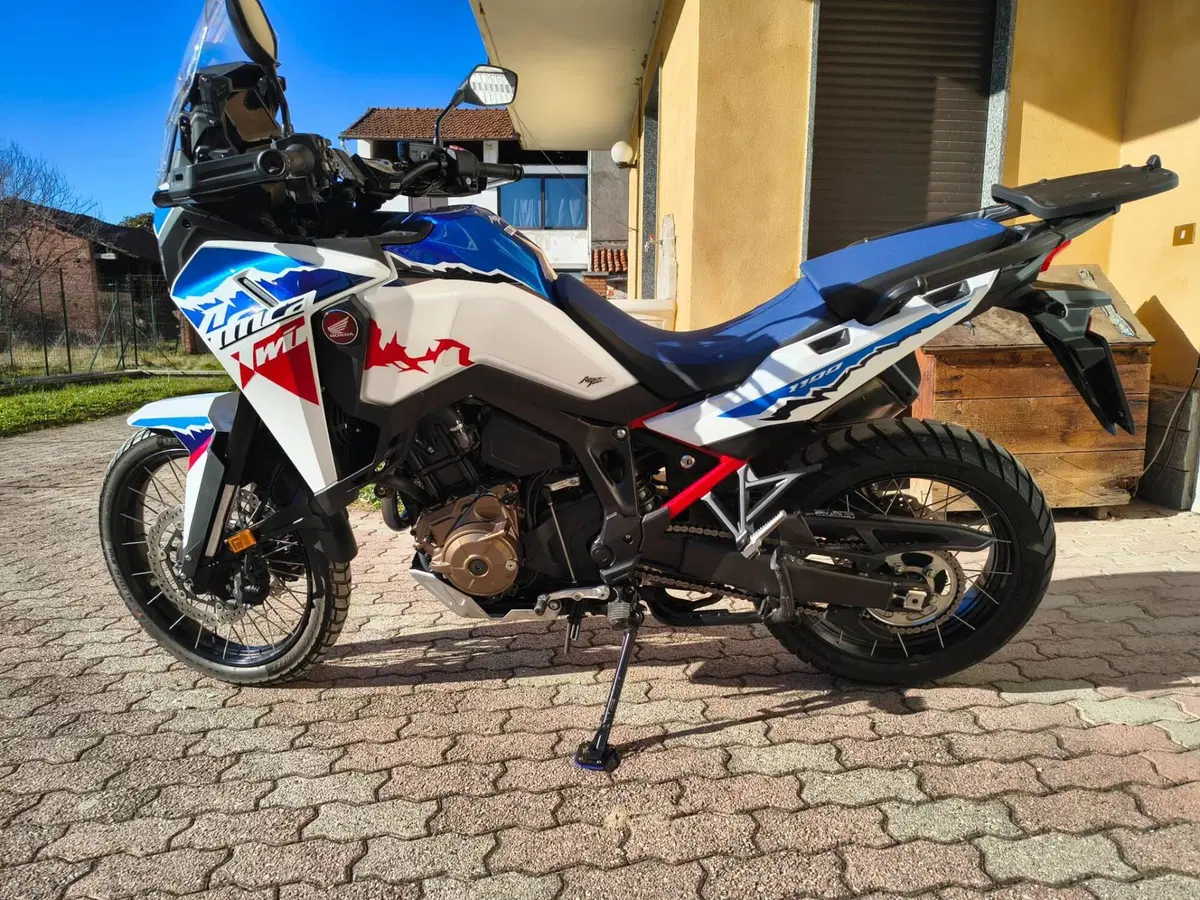 Honda Africa Twin CRF 1100L ES (2024 - 26) (2)