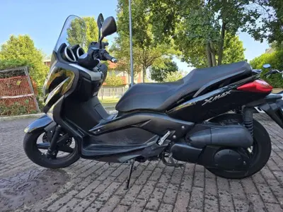 Yamaha X-Max 250 (2010 - 13) usata