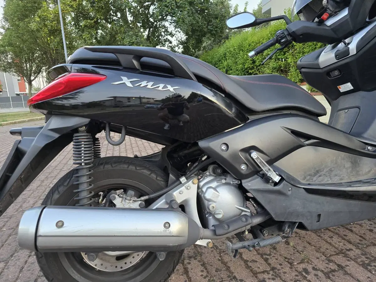 Yamaha X-Max 250 (2010 - 13) (8)