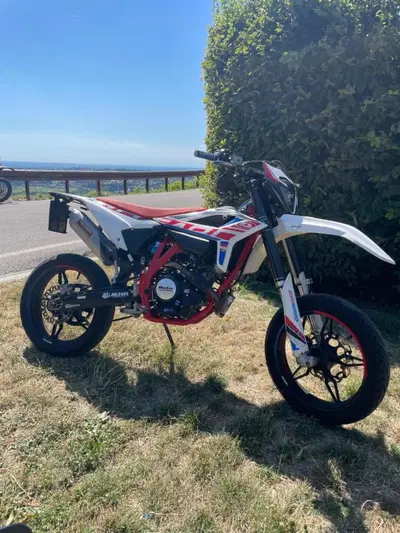 Betamotor RR 125 4T Motard LC (2021 - 23) usata