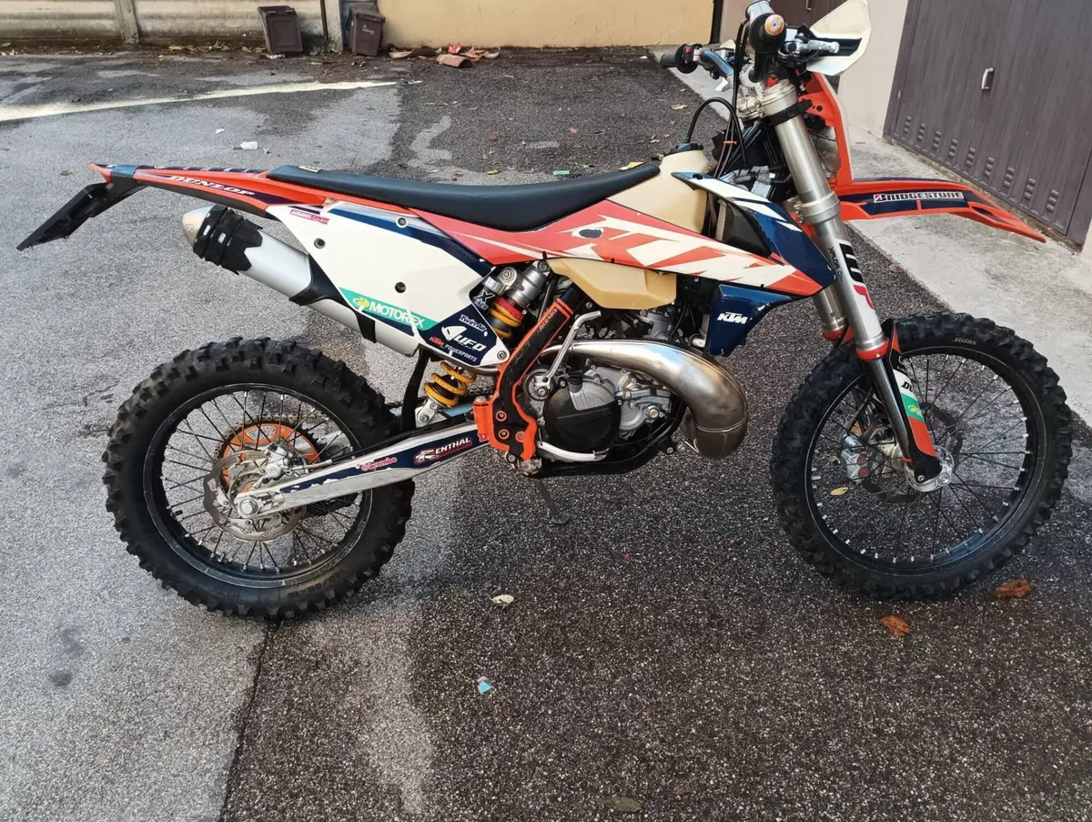 KTM 250 EXC TPI (2018) (4)
